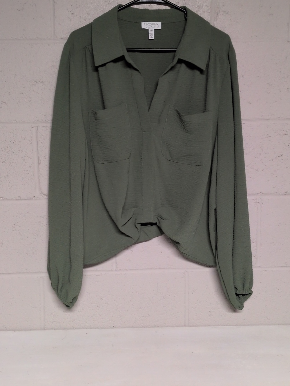 Sofia Jeans Olive Green Flowy Utility Blouse Size XXL (20), NWT - Picture 5 of 9